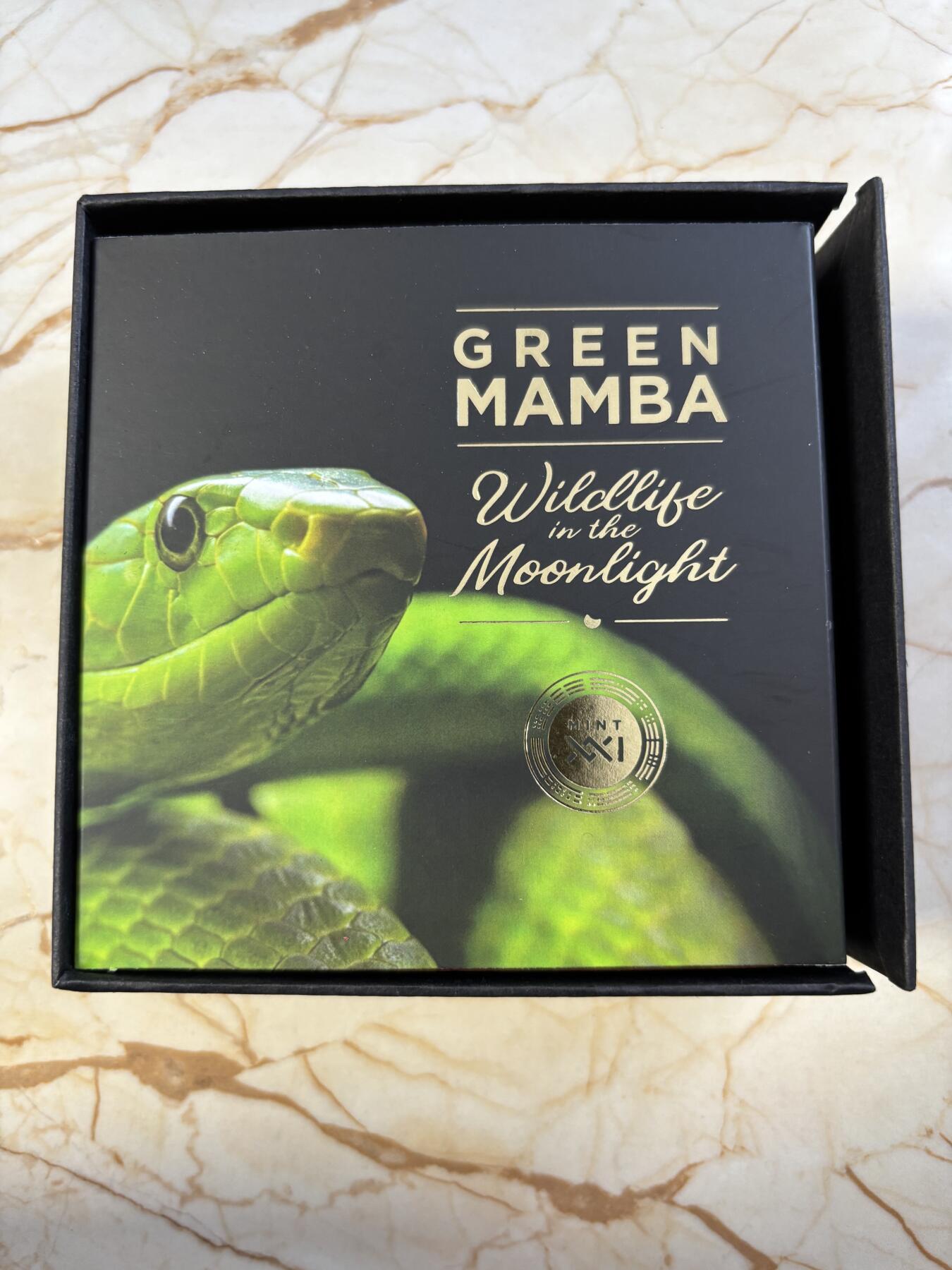 第188期拍卖 纽埃2022年月光下的动物系列5绿曼巴2盎司纪念银币，999银，发行500枚