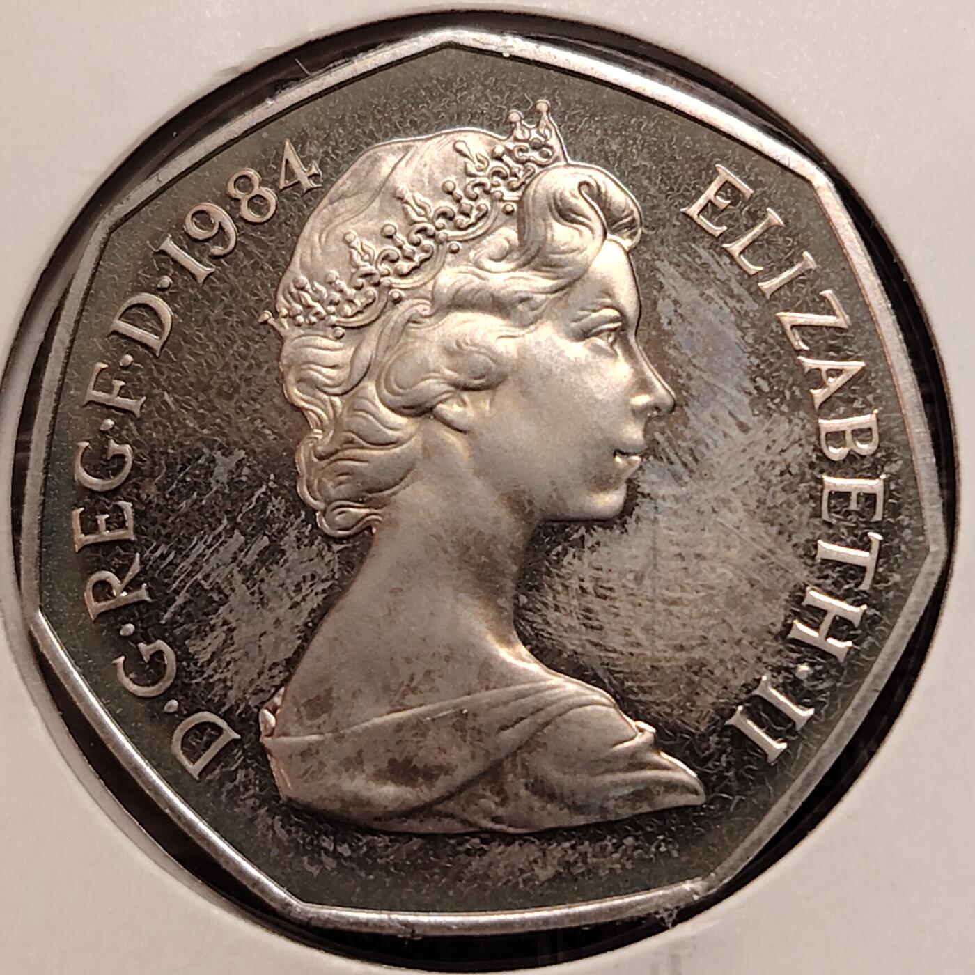 布加迪🐬～世界钱币(上海)🌾第 269 期 /  各国套币和散币 英国🇬🇧 1984年 50便士 精制币