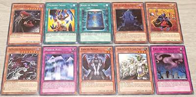 万国钱币阁第四场（钱币卡牌场） - 游戏王卡牌一组