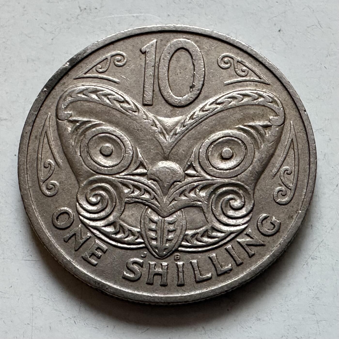 🌹外币初藏🌹🐯2026年第7场  每周二四六晚8️⃣点 接代拍 新西兰1967年10分一先令 双面值