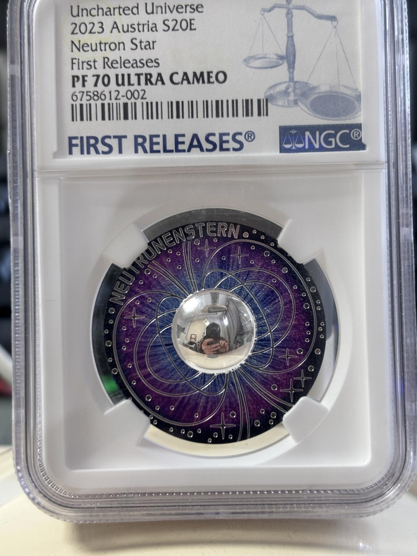 第188期拍卖 获奖奥地利2023年中子星异形彩色纪念银币NGC-PF70首无原盒证书，925银，22.42克，发行量30000枚，获克劳斯2024年度最佳银币大奖！