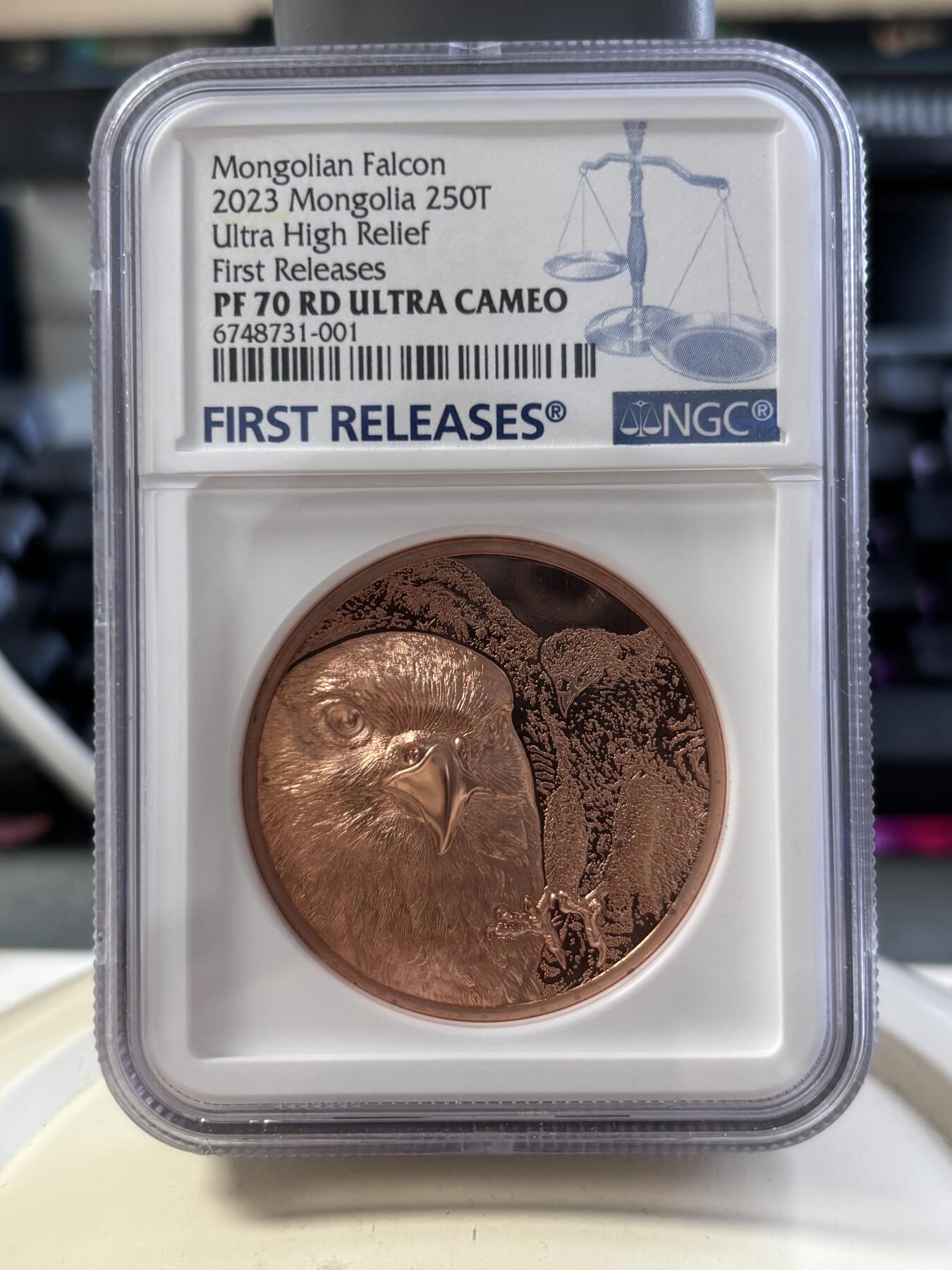 第188期拍卖 蒙古2023年野生动物猎鹰双面高浮雕铜币NGC-PF70首无原盒证书，50克