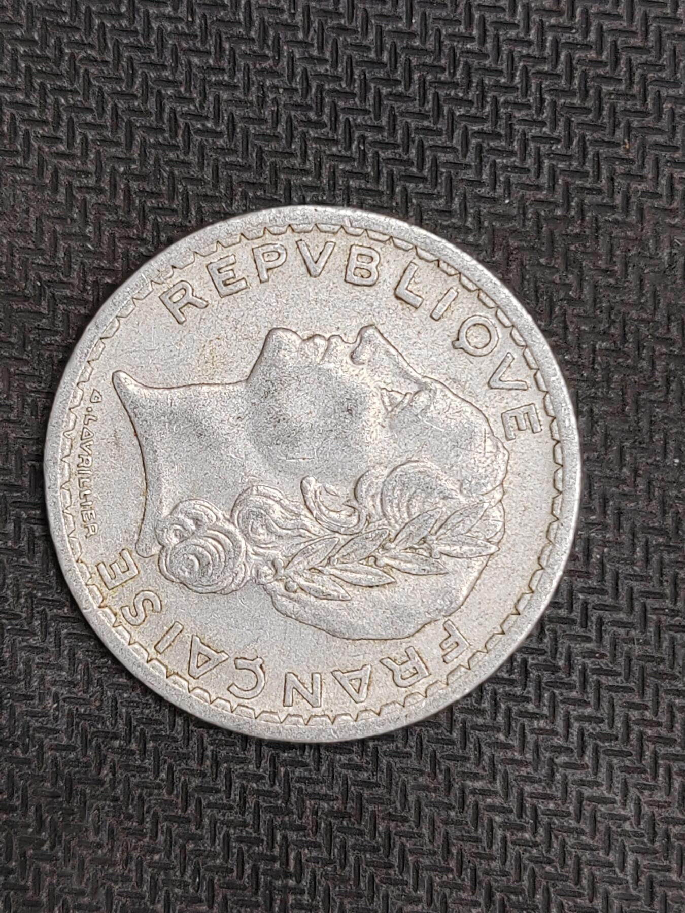 逸泉钱币2026C世界钱币纪念币专场第二组C1-400件