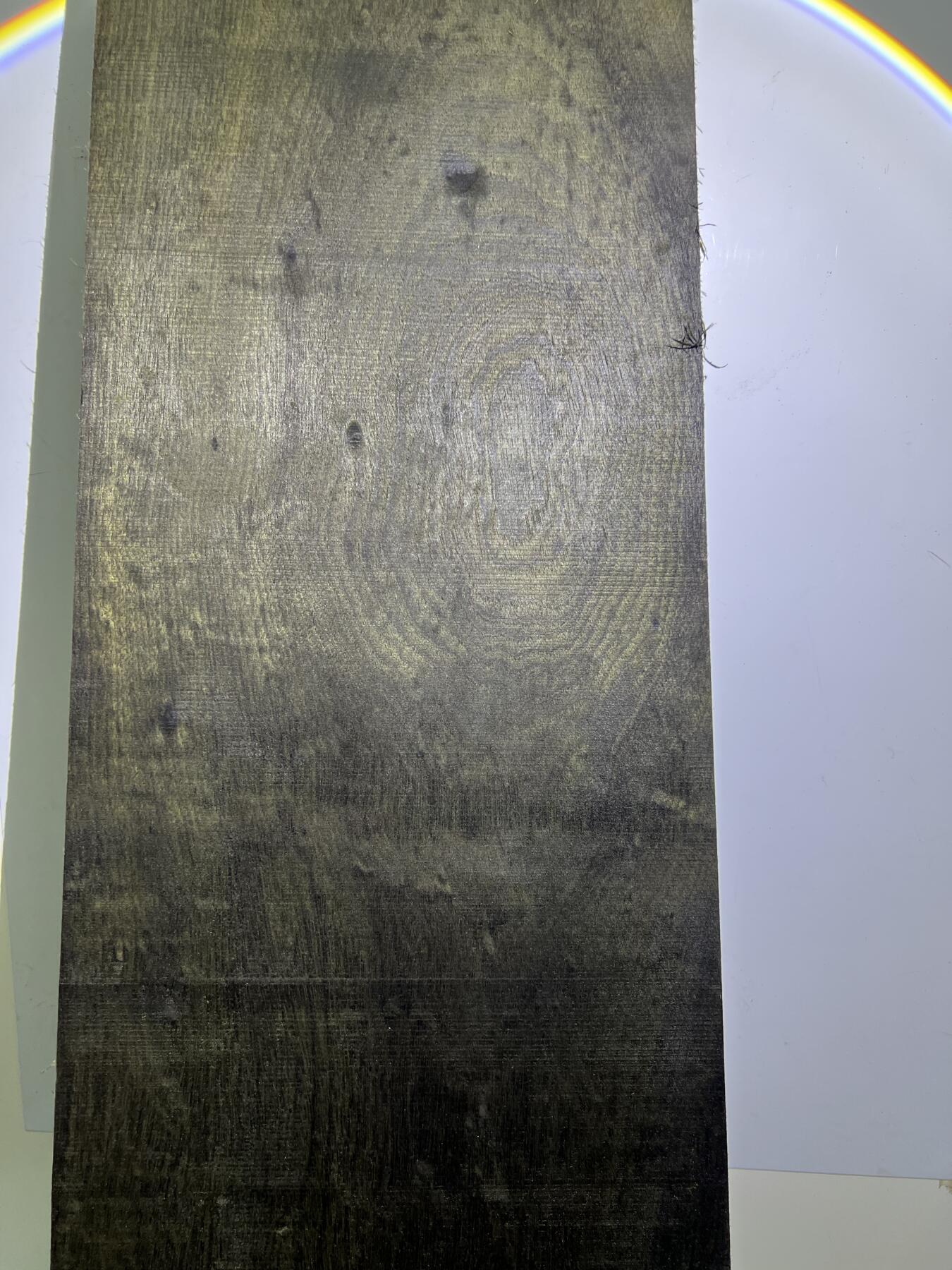 零元拍：01-13 精品 金丝楠板子 66/22/3.5CM 重5.6公斤，满纹满金丝雨滴纹。图片实在是拍不出它的美。实物更美。