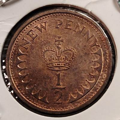 布加迪🐬～世界钱币(上海)🌾第 269 期 /  各国套币和散币 - 英国🇬🇧 1977年 1/2便士