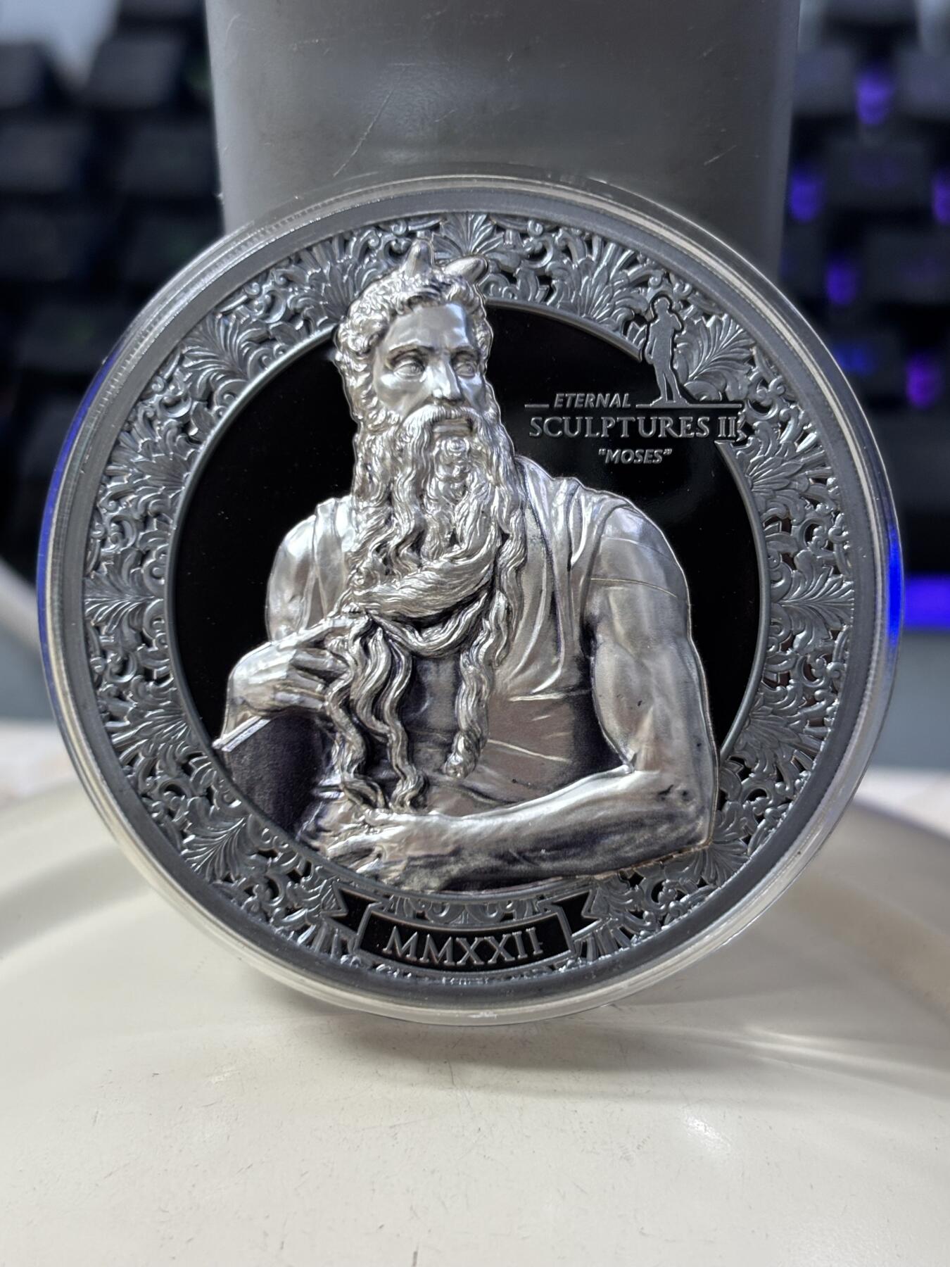 第188期拍卖 帕劳2022年永恒的雕塑系列《梅瑟》3盎司纪念银币，499银，发行量999枚