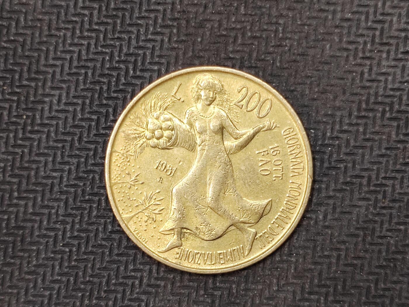 逸泉钱币2026C世界钱币纪念币专场第二组C1-400件 150意大利纪念币