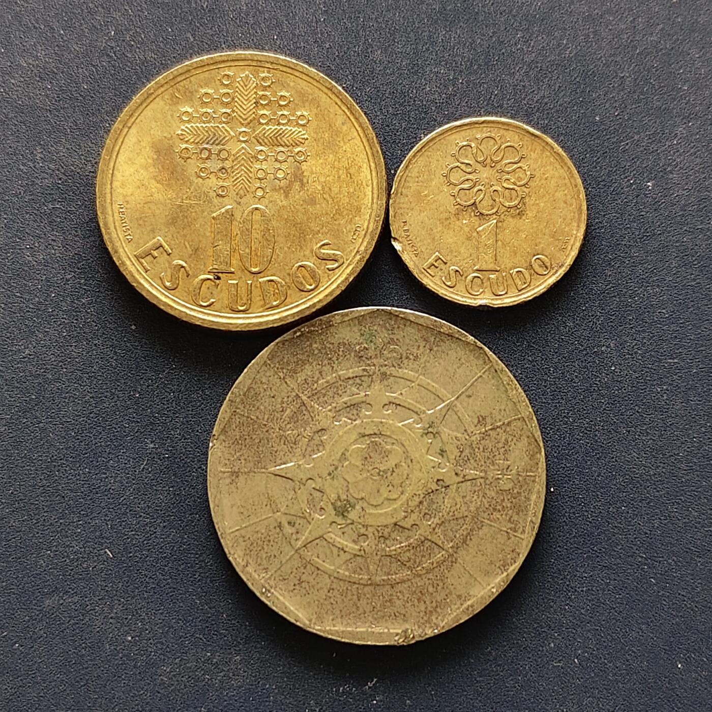 【全场包邮】纯粹捡漏拍494场 葡萄牙各年份散币3枚一组