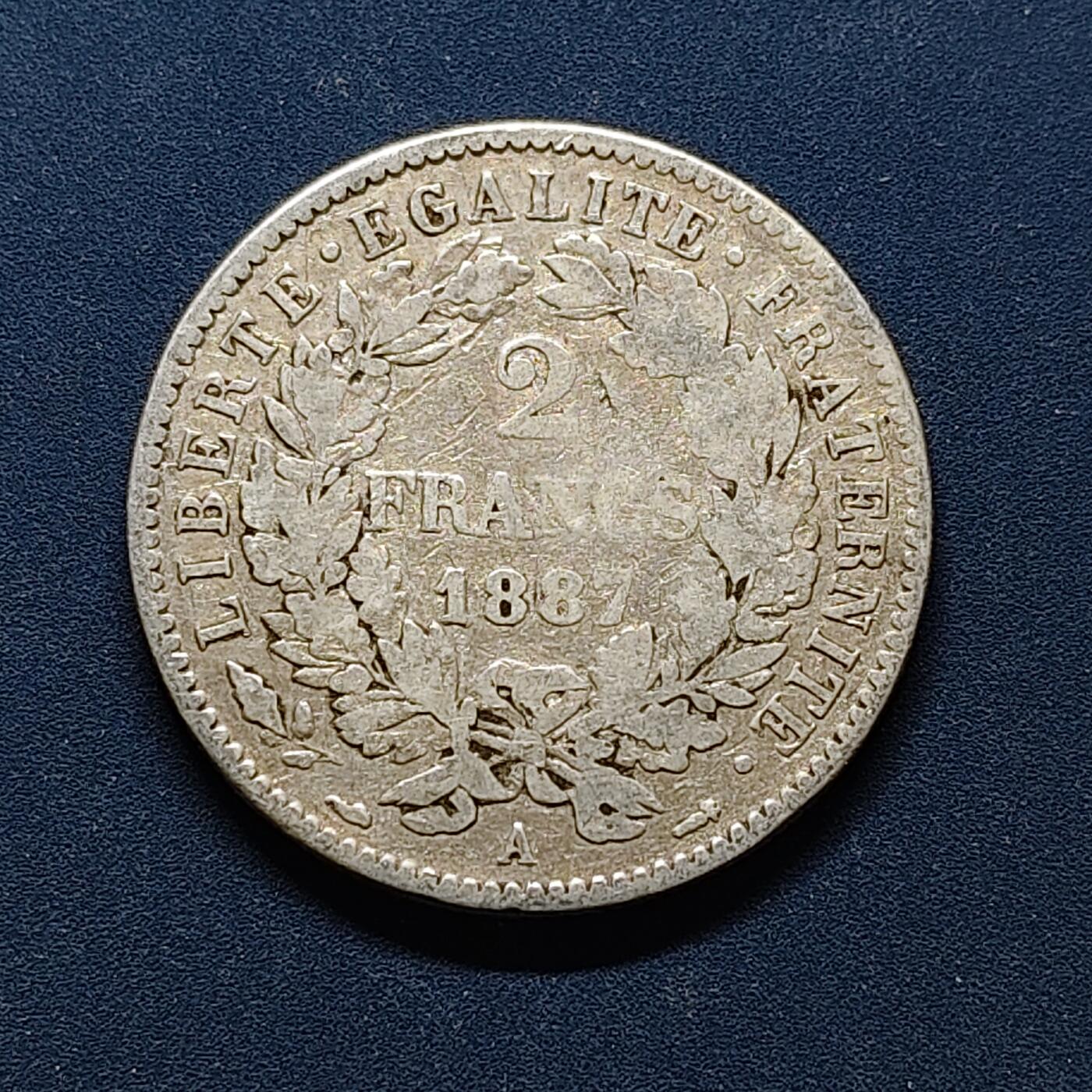 【全场包邮】纯粹捡漏拍494场 法国1887年花冠女神2法郎银币【27.5毫米10克，纯银价约167元（按20元银价折算）】