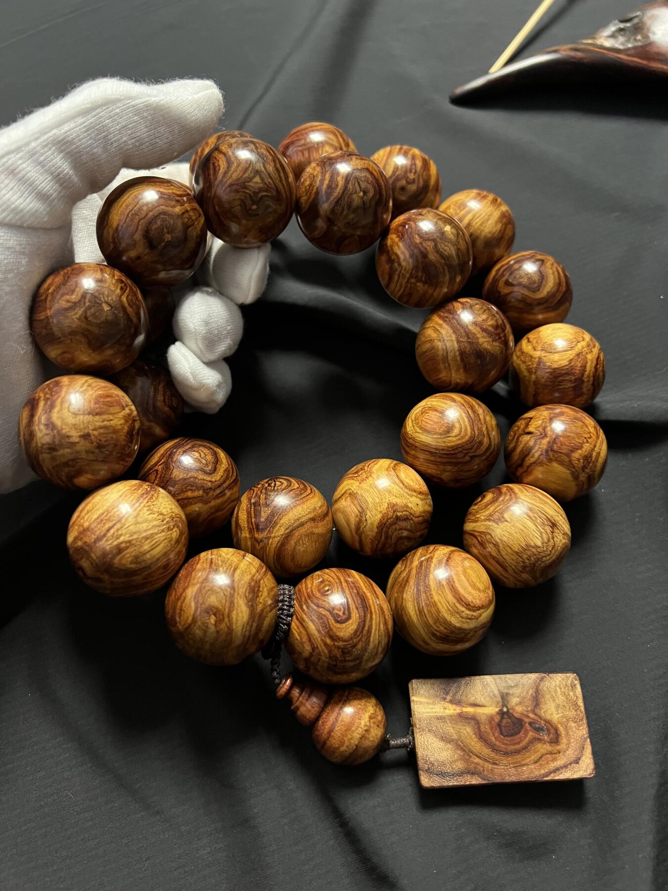 零元拍：土豪在哪里？海南黄花梨豪华大手持3.0/26粒大猪猪手持