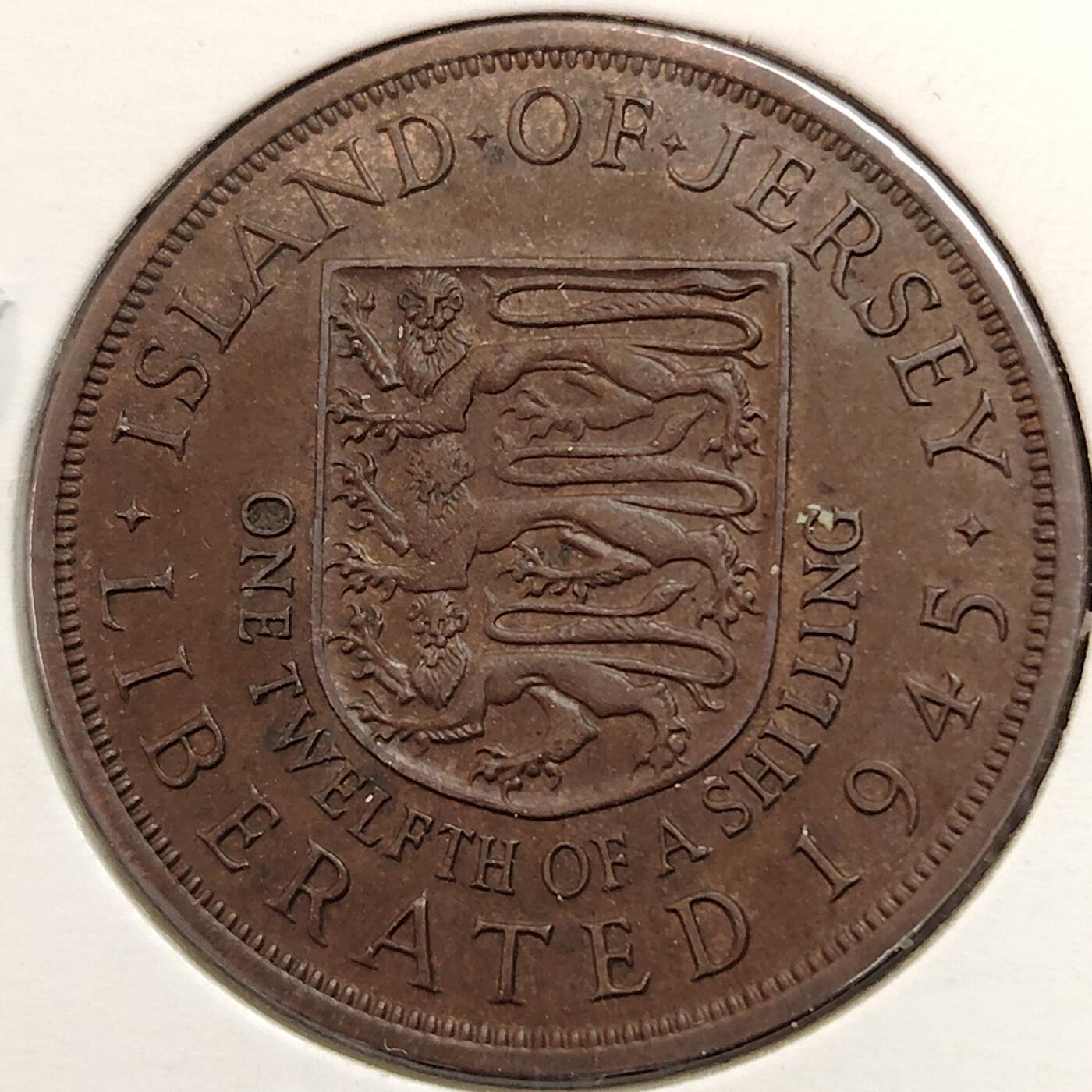 布加迪🐬～世界钱币(上海)🌾第 269 期 /  各国套币和散币 根西岛 1945年 1/12先令