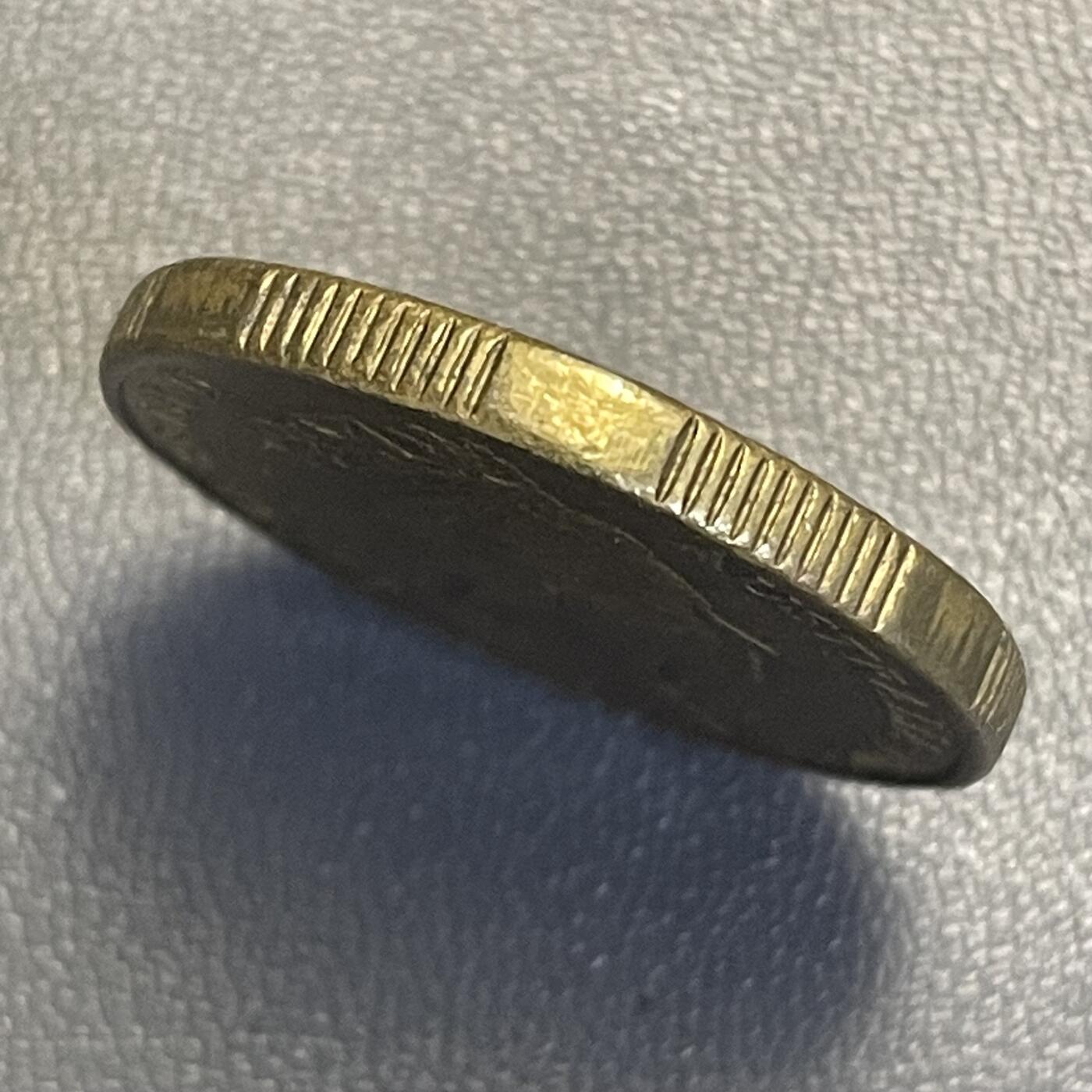 回流0119 澳大利亚1997年1澳元纪念币 传奇飞行员查尔斯·金斯福德·史密斯诞辰百年