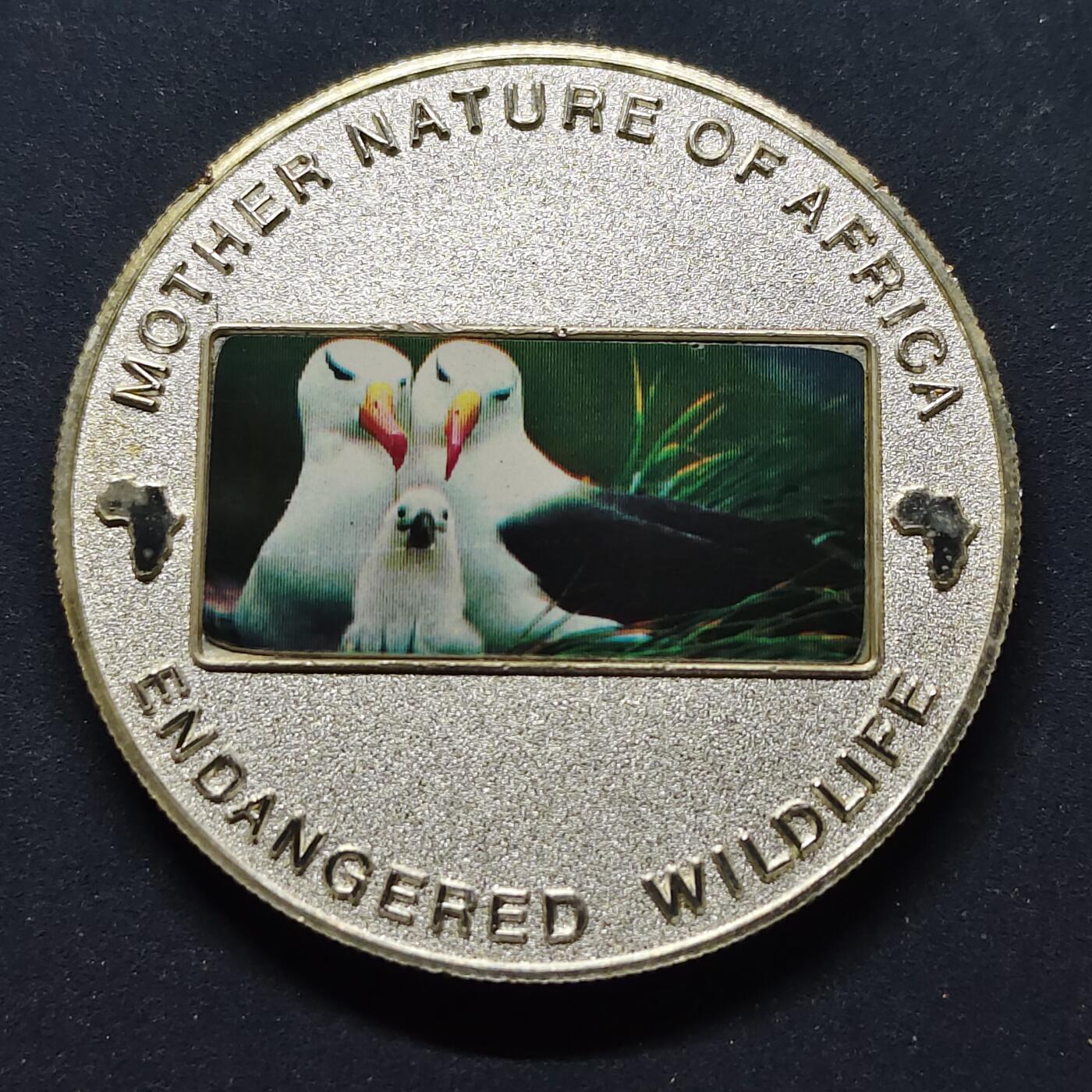 【全场包邮】纯粹捡漏拍494场 马拉维2004年10克瓦查濒危动物系列信天翁精制镀银克朗型纪念币