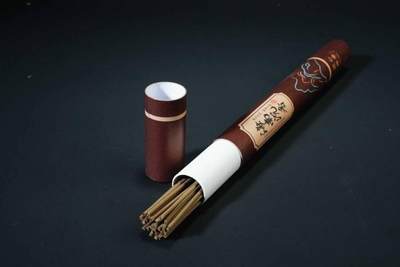 上海都达杂项专场七十三【全场包邮】 天然加里曼丹、降真香、越南芽庄等健康线香 十一筒 一盒