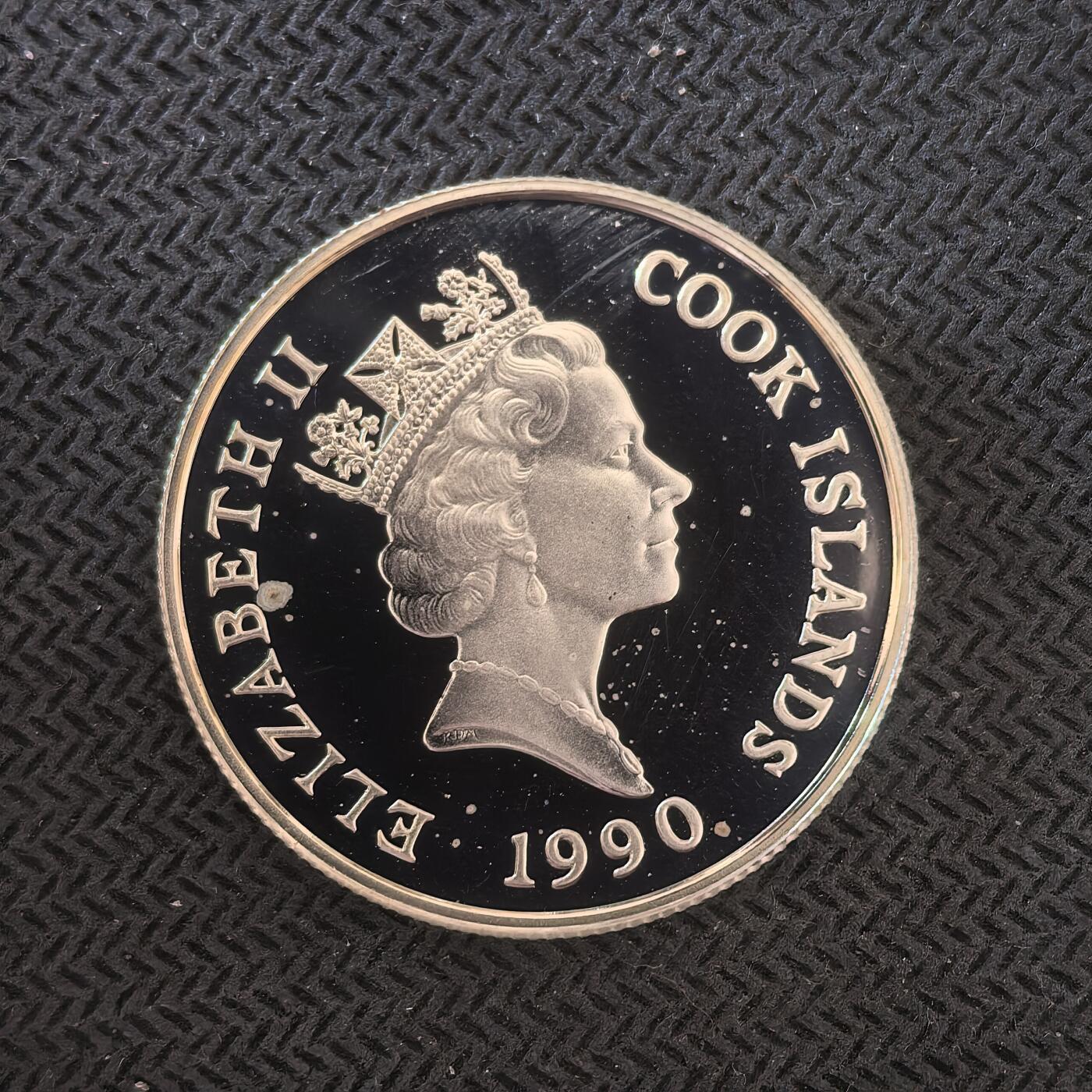 道一币馆币章第一百六十三场 库克岛1992年巴塞罗那奥运会10元精制银币  10g 500s