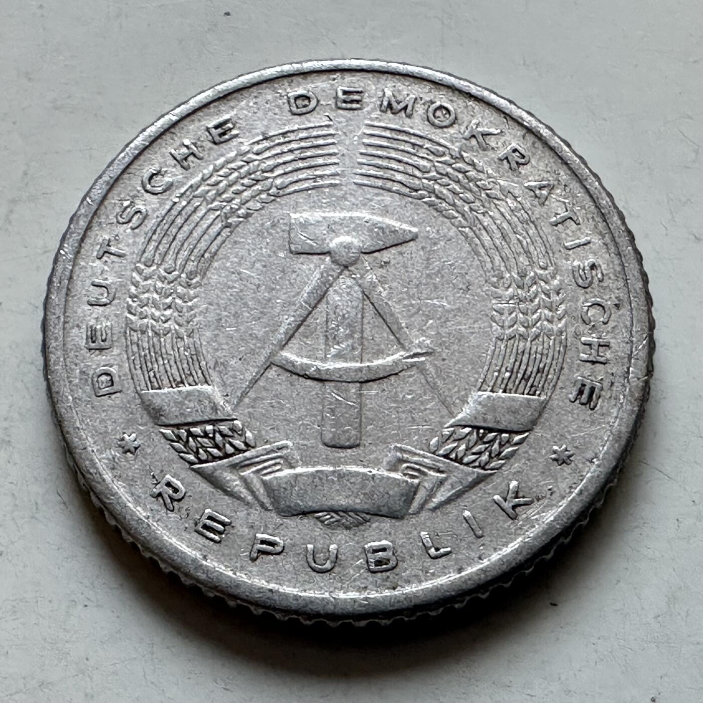 🌹外币初藏🌹🐯2026年第7场  每周二四六晚8️⃣点 接代拍 东德1958年50芬尼