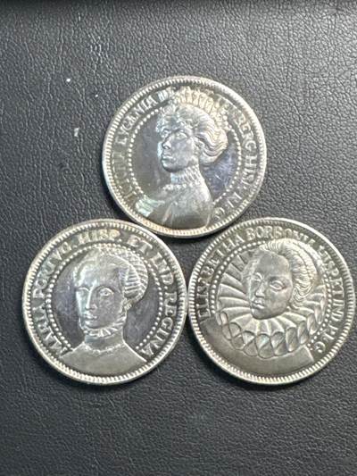 ❤️【币观天下】❤️ 第339期钱币拍卖- 2026.1.16周五晚上6点半场-长期征集拍品 - 西班牙王室伊萨贝拉二世银章三枚一组每个7.25克925银