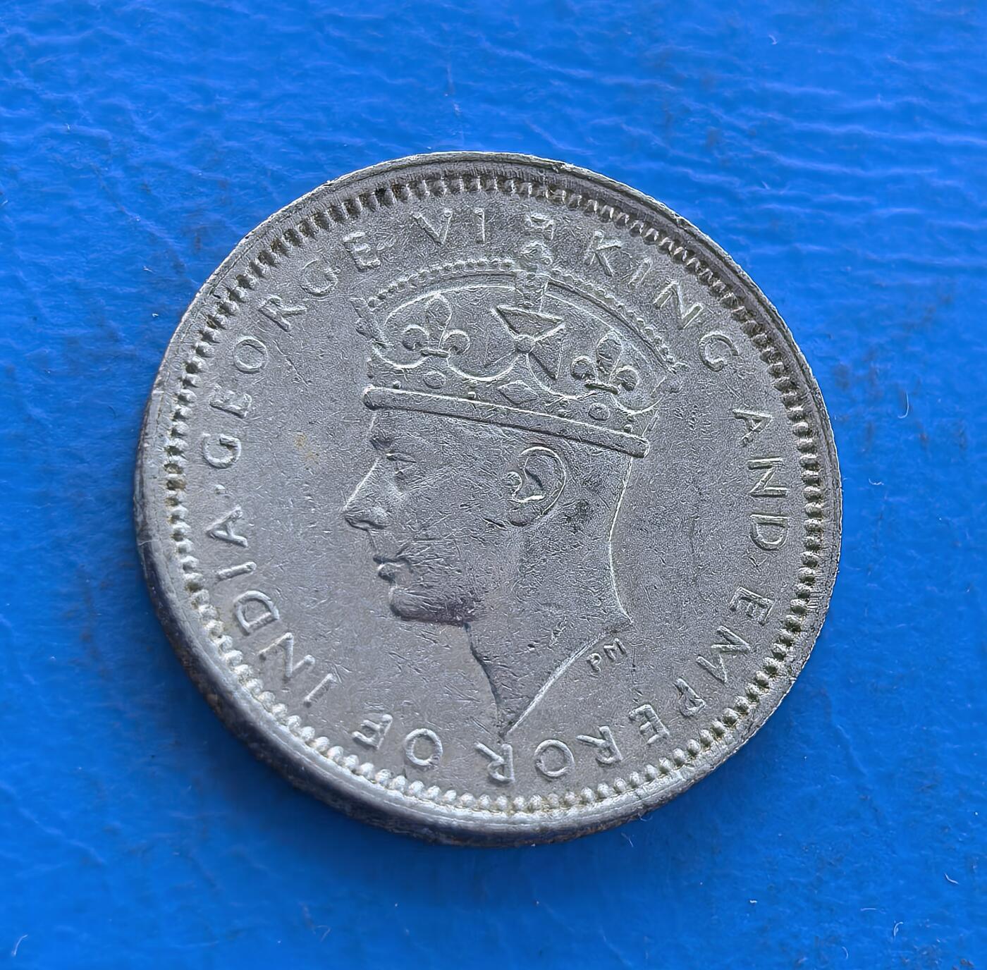 外国优质银币南亚香港苏联等专场，周六九点倒数截拍，满百包邮，持续收拍