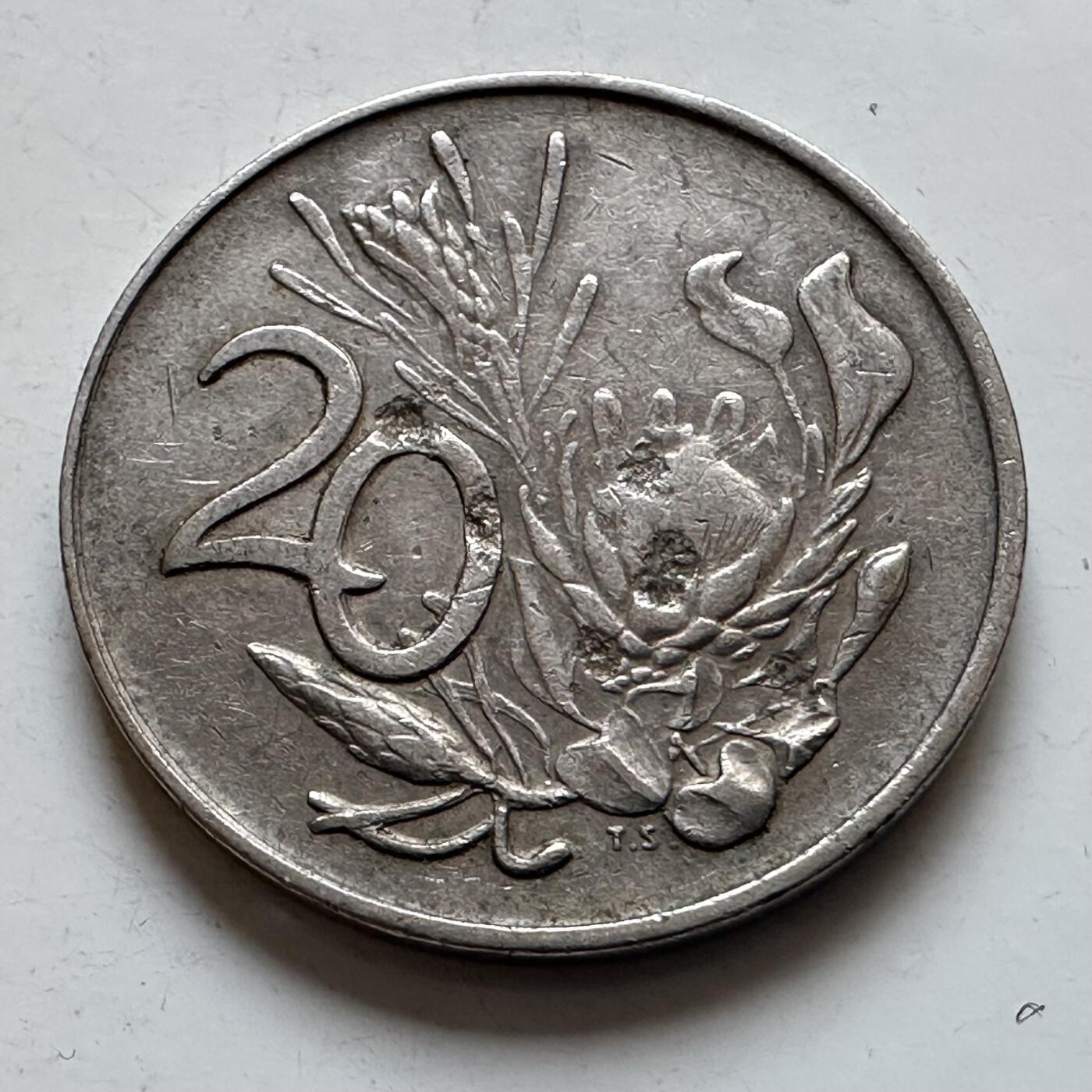 🌹外币初藏🌹🐯2026年第7场  每周二四六晚8️⃣点 接代拍 南非1988年20分