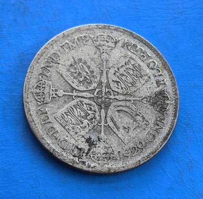 外国优质银币南亚香港苏联等专场，周六九点倒数截拍，满百包邮，持续收拍 - 英国1929年乔治五世佛罗林银币，正面是国王侧面像，轮廓沉稳刚毅，尽显英联邦王室风范；背面是四分盾纹国徽设计，细节厚重，温润包浆沉淀着一战后的历史底蕴，是兼具英伦特色与时代记忆的收藏币种。