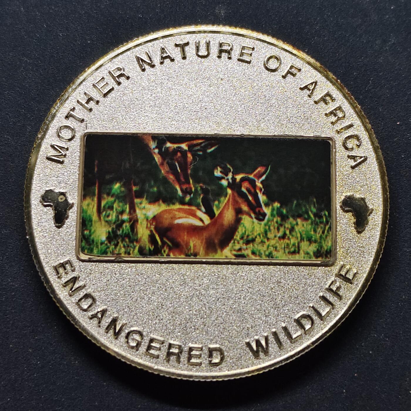 【全场包邮】纯粹捡漏拍494场 马拉维2004年10克瓦查濒危动物系列羚羊精制镀银克朗型纪念币