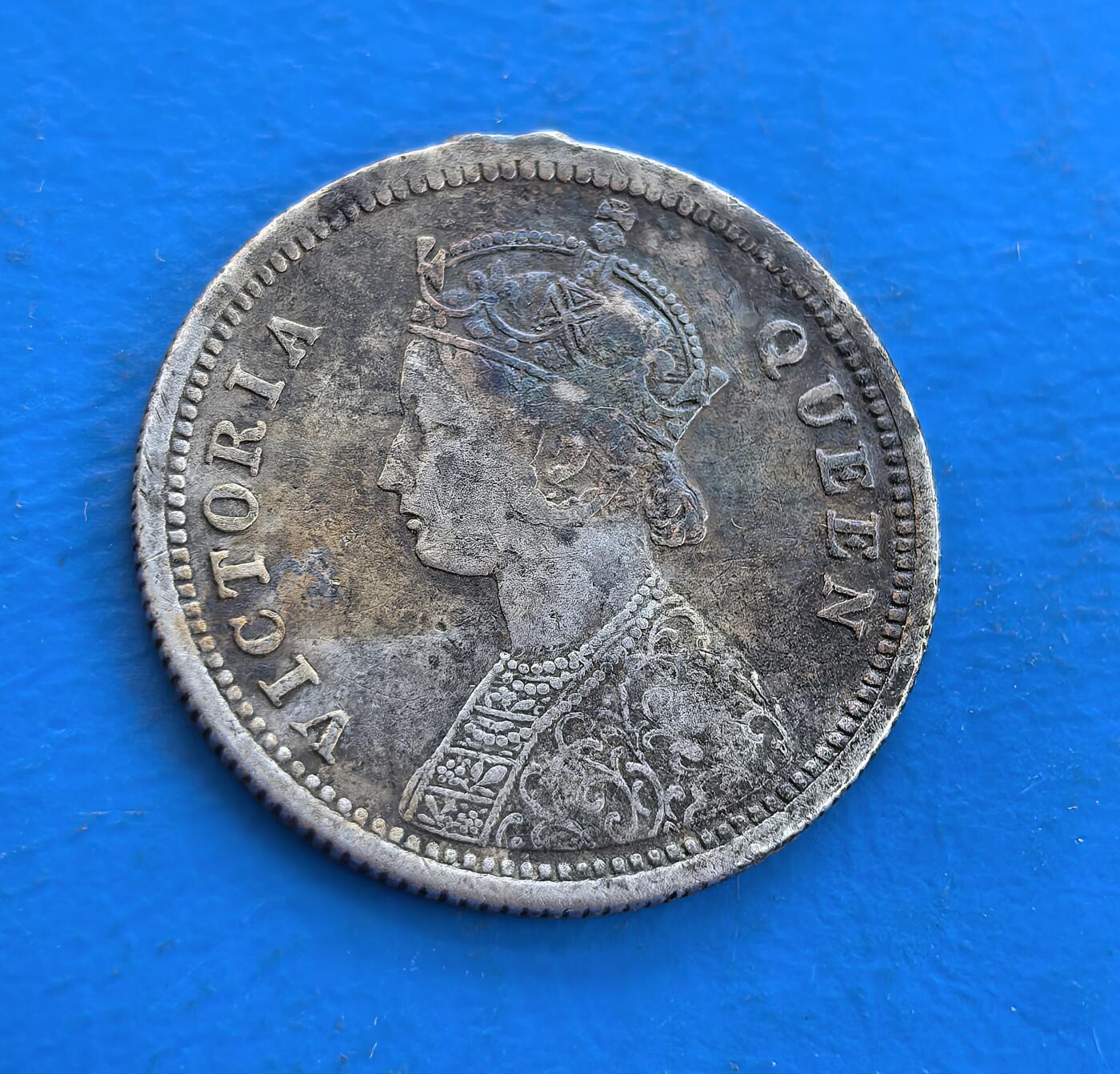 外国优质银币南亚香港苏联等专场，周六九点倒数截拍，满百包邮，持续收拍