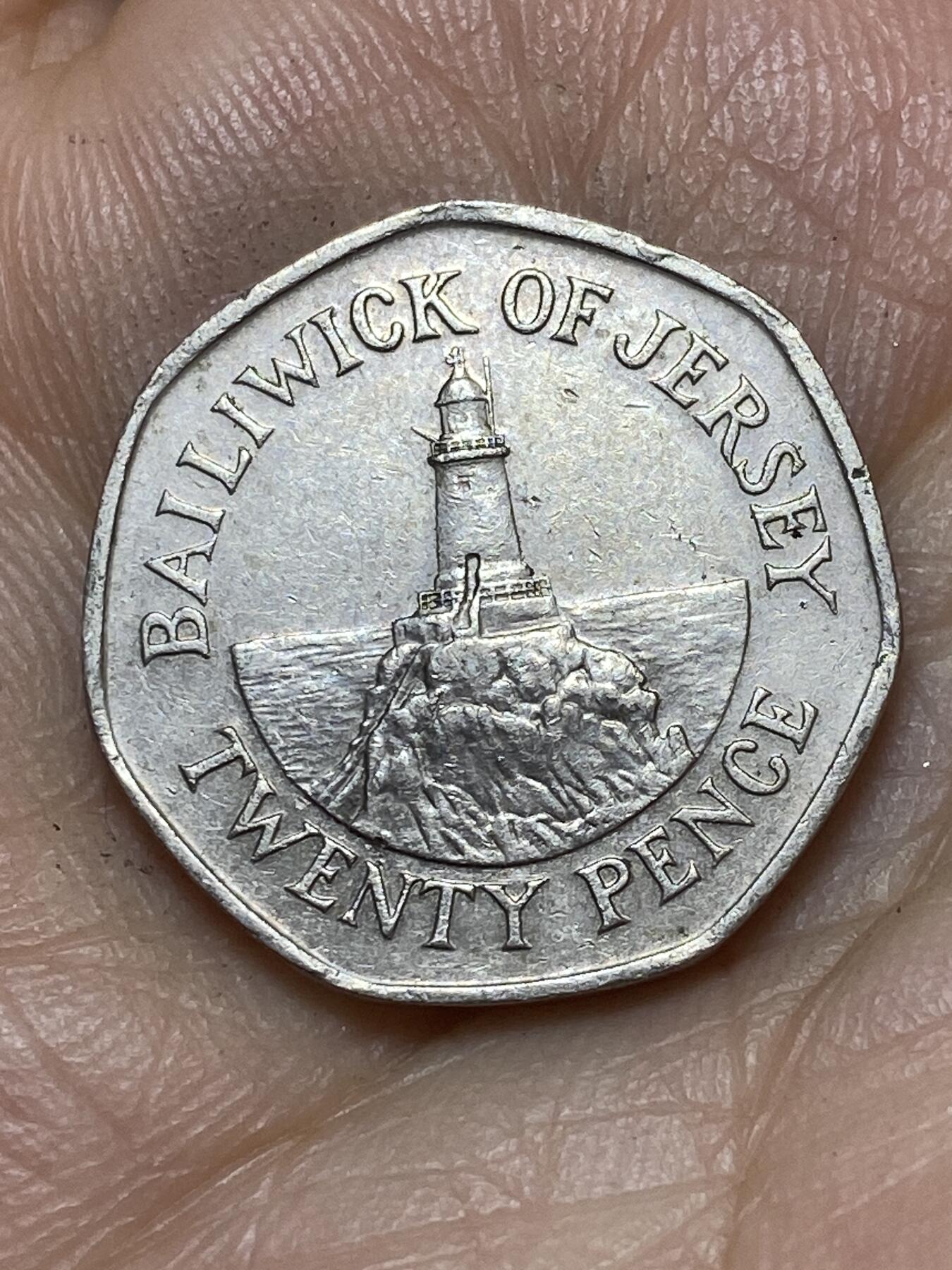 2026年第七场(总第一百七十六场）外国好品散币场(免佣金) 英属泽西岛🇯🇪1997年20便士(伊丽莎白二世中年花冠，十进制第三套第二版关门年)