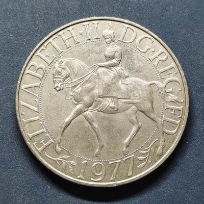 【全场包邮】纯粹捡漏拍494场 - 英国1977年1克朗女王登基25周年克朗型纪念币