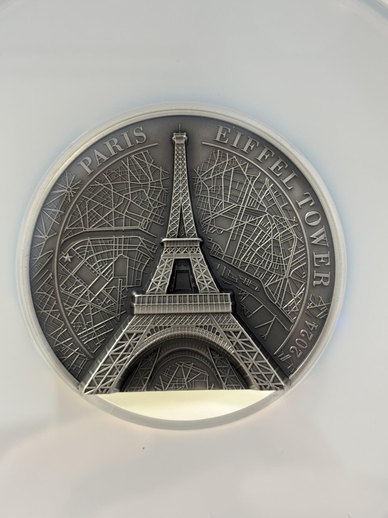 第188期拍卖 库克2024年埃菲尔铁塔5盎司银币NGC-MS70首无盒无证书，999银，发行889枚