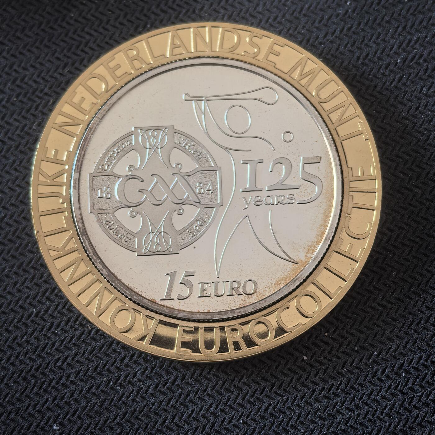 道一币馆币章第一百六十三场 镀金护垫 爱尔兰2009年盖尔田径运动125周年10欧元精制银币 28.28g 925s