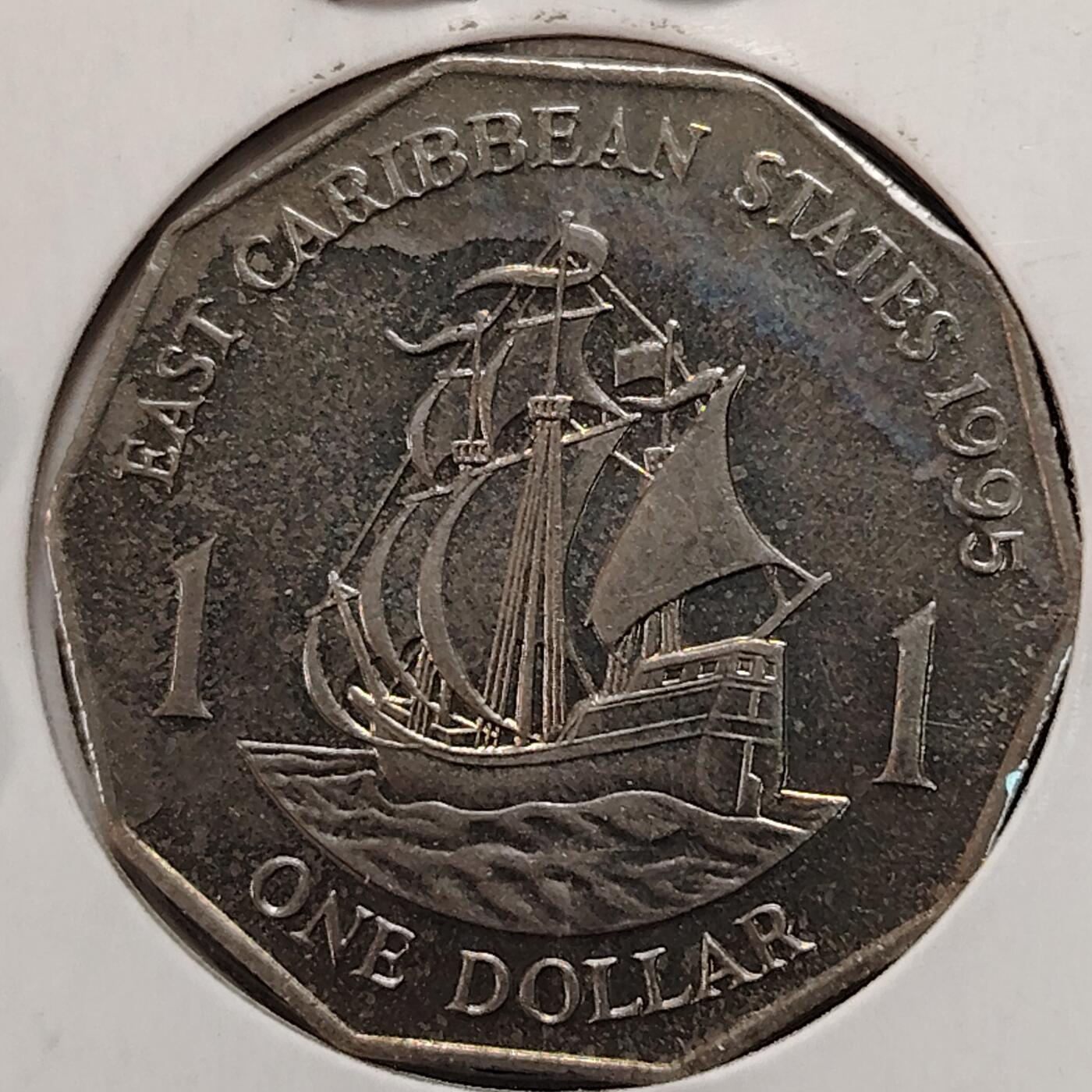 布加迪🐬～世界钱币(上海)🌾第 269 期 /  各国套币和散币 东加勒比国家 1995年 1元 镍币