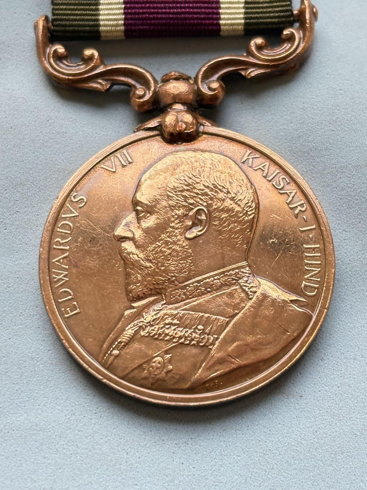 盛世勋华——号角文化勋章邮票专场拍卖第299期 英国的1903-4西藏奖章 铜版，带边铭，授予跟随英军入侵西藏的印度劳工