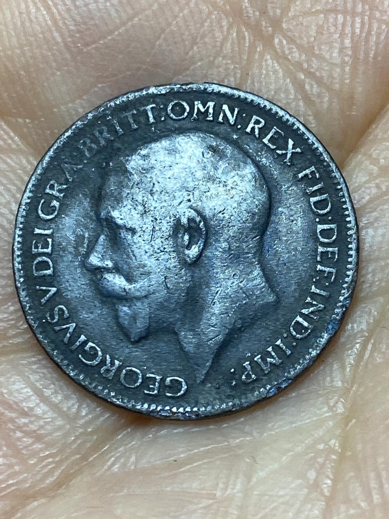 2026年第七场(总第一百七十六场）外国好品散币场(免佣金) 英国🇬🇧1915年1法新(乔治五世第一版)