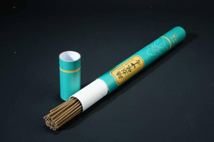 上海都达杂项专场一（全场包邮） 天然加里曼丹、降真香、越南芽庄等健康线香 十一筒 一盒