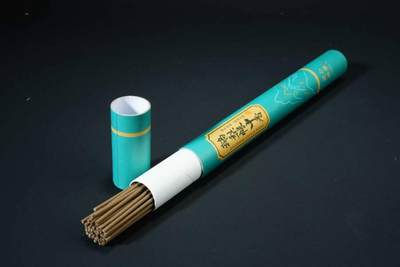 上海都达杂项专场七十三【全场包邮】 天然加里曼丹、降真香、越南芽庄等健康线香 十一筒 一盒