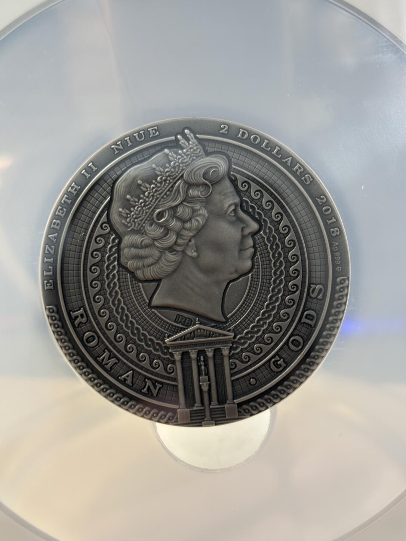 第188期拍卖 纽埃2018年古罗马诸神2战争女神贝罗娜2盎司高浮雕银币评级币NGC-MS70无盒无证书，999银，发行量500枚