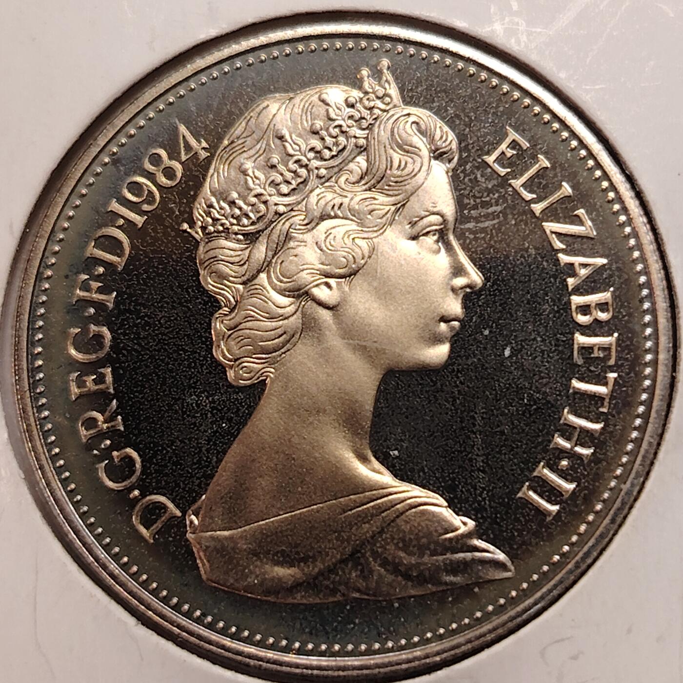 布加迪🐬～世界钱币(上海)🌾第 269 期 /  各国套币和散币 英国🇬🇧 1984年 10便士 精制币