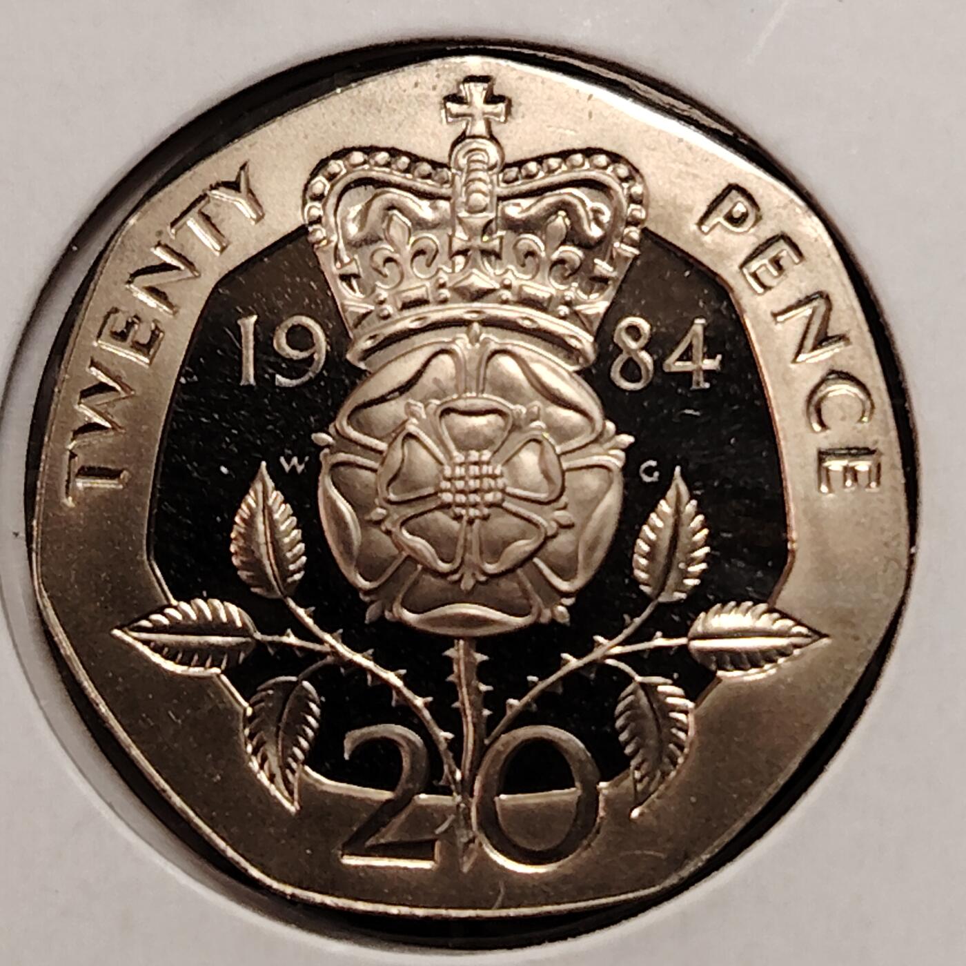 布加迪🐬～世界钱币(上海)🌾第 269 期 /  各国套币和散币 英国🇬🇧 1984年 20便士 精制币