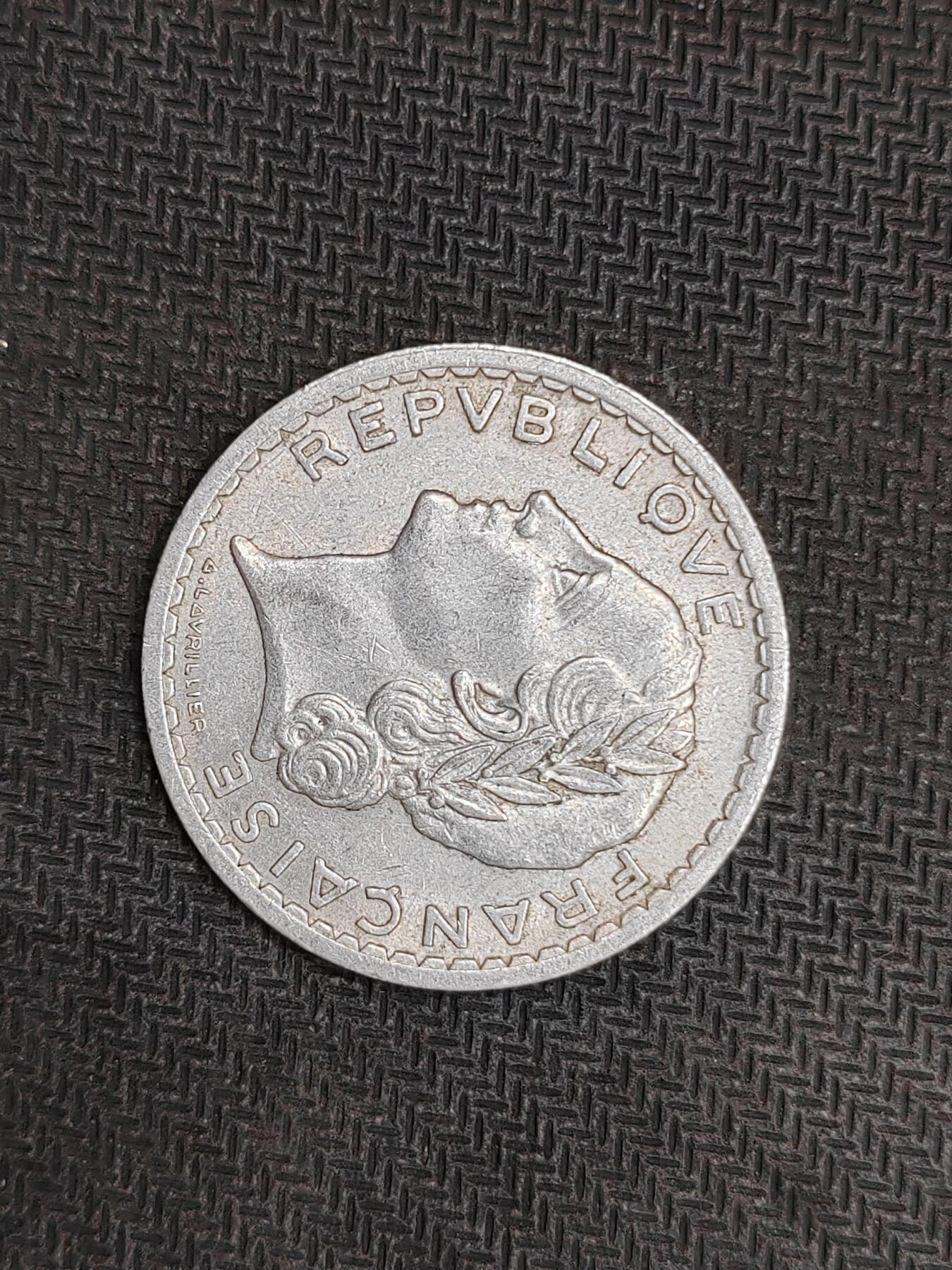 逸泉钱币2026C世界钱币纪念币专场第二组C1-400件