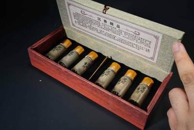 上海都达杂项专场七十三【全场包邮】 天然沉香烟片6罐/1盒