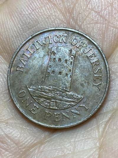 2026年第七场(总第一百七十六场）外国好品散币场(免佣金) - 泽西岛🇯🇪1986年1便士(伊丽莎白二世中年花冠，十进制第三套第一版，青铜材质无磁版)