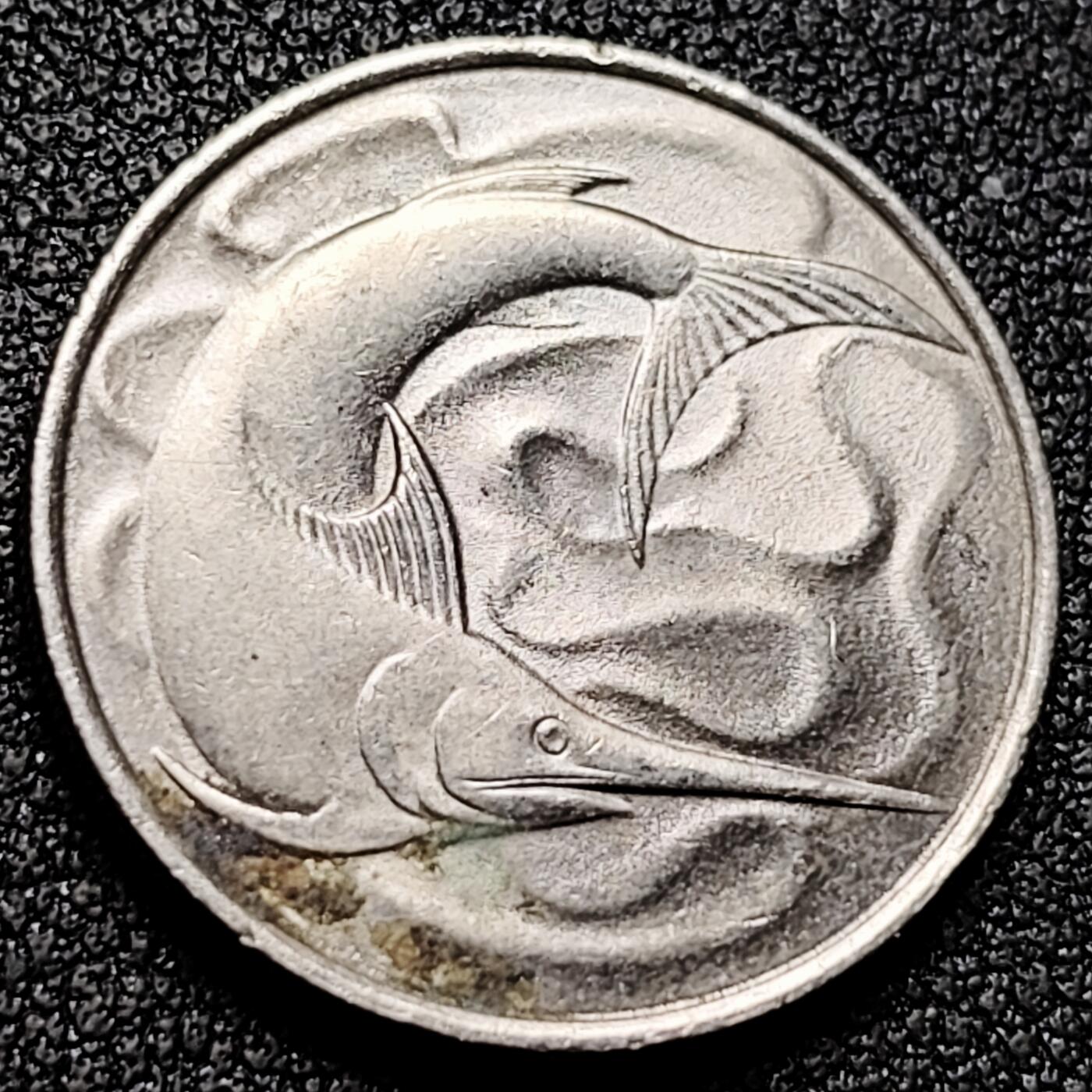 泉币菌-第169场- 精品福利场 高币值 1977年 新加坡20分 海洋动物-剑鱼 24mm  高币值