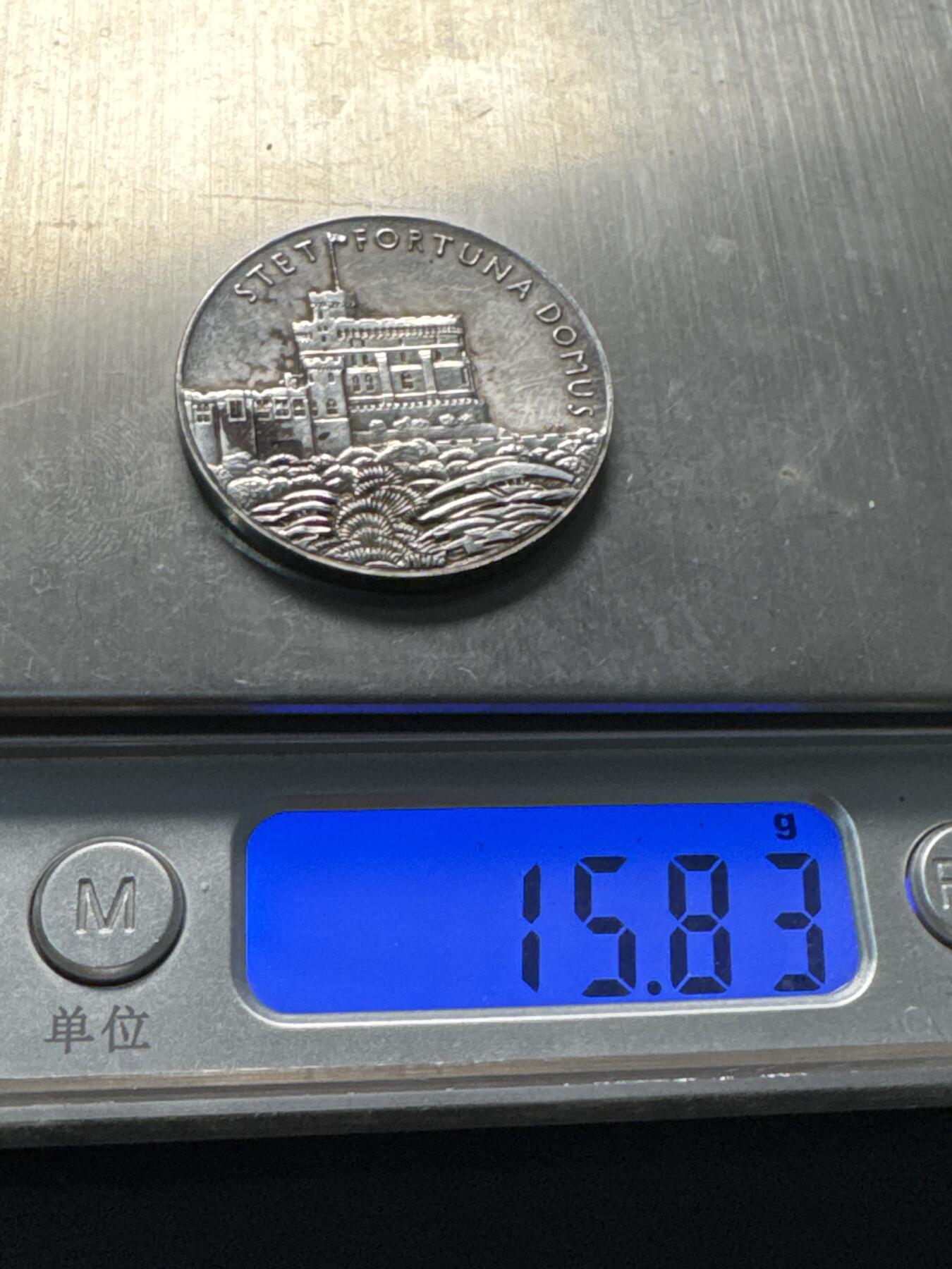 ❤️【币观天下】❤️ 第339期钱币拍卖- 2026.1.16周五晚上6点半场-长期征集拍品 英国乔治五世国王与玛丽皇后1935年登基25周年纪念银章15.85克