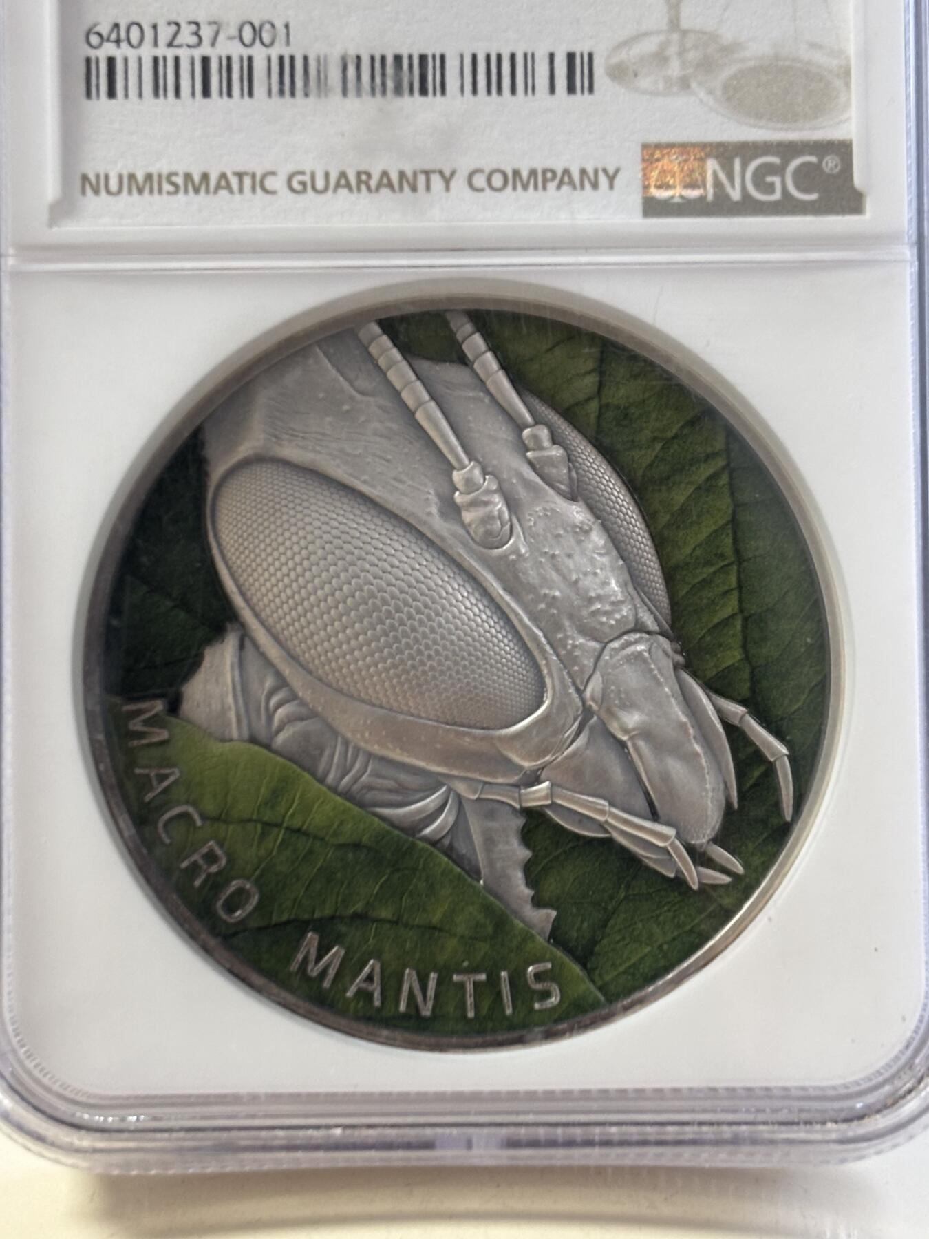 第188期拍卖 纽埃2022年微距昆虫螳螂2盎司仿古彩银币NGC-MS70无盒无证书，999银，发行500枚，
