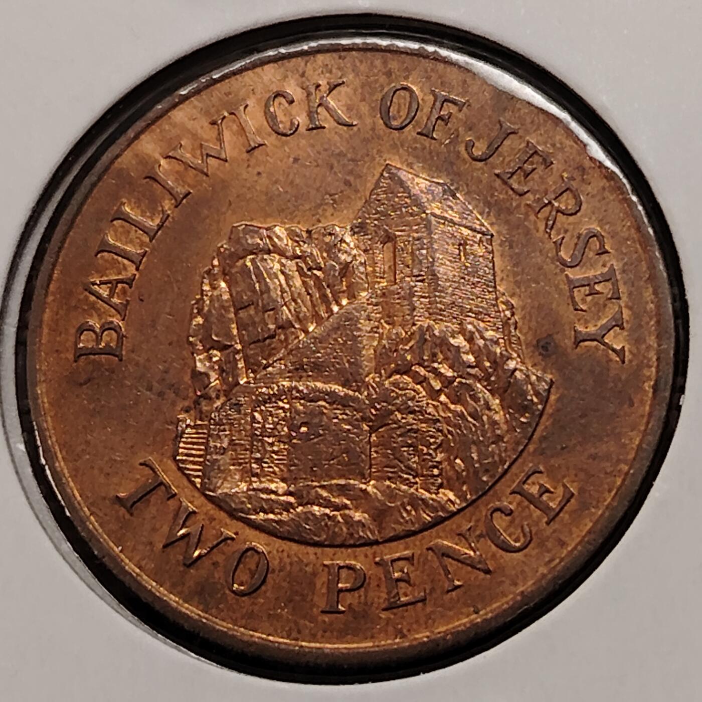 布加迪🐬～世界钱币(上海)🌾第 269 期 /  各国套币和散币 泽西岛 1987年 2便士