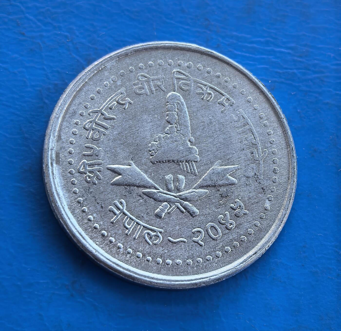 外国优质银币南亚香港苏联等专场，周六九点倒数截拍，满百包邮，持续收拍