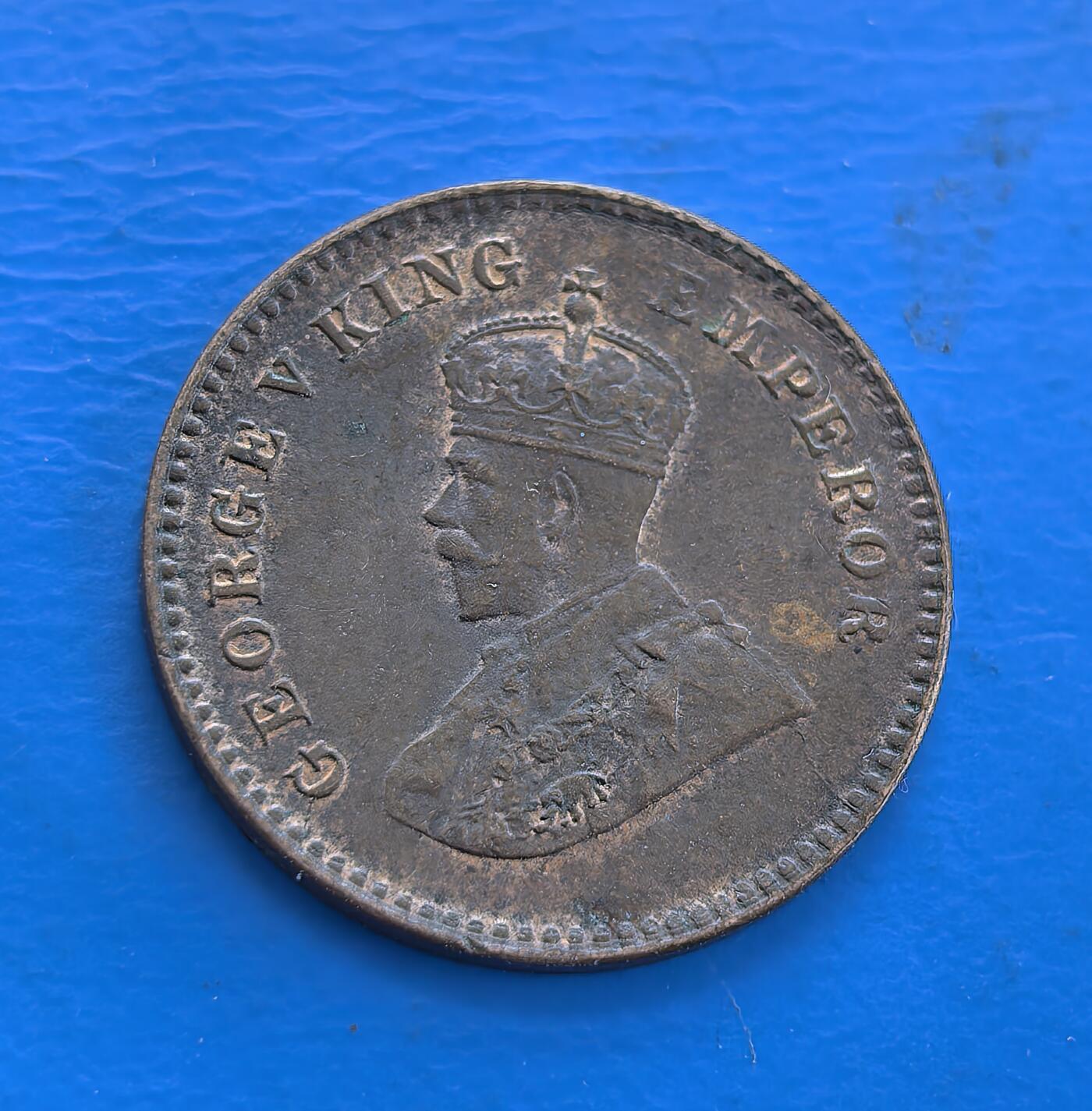 外国优质银币南亚香港苏联等专场，周六九点倒数截拍，满百包邮，持续收拍