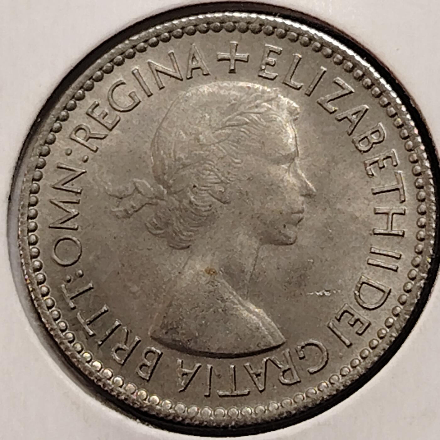 布加迪🐬～世界钱币(上海)🌾第 269 期 /  各国套币和散币 英国🇬🇧 1953年 6便士