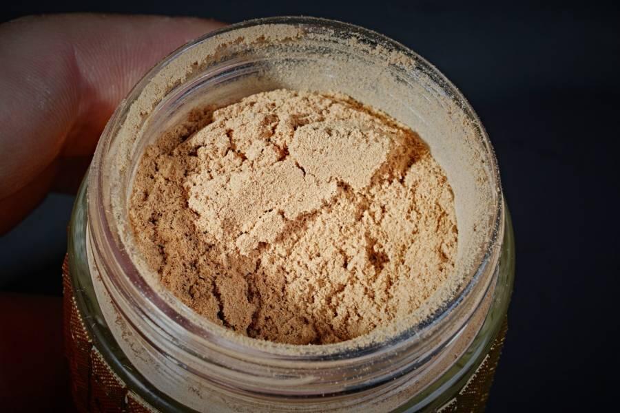 上海都达杂项专场一（全场包邮） 极细 老山檀香粉