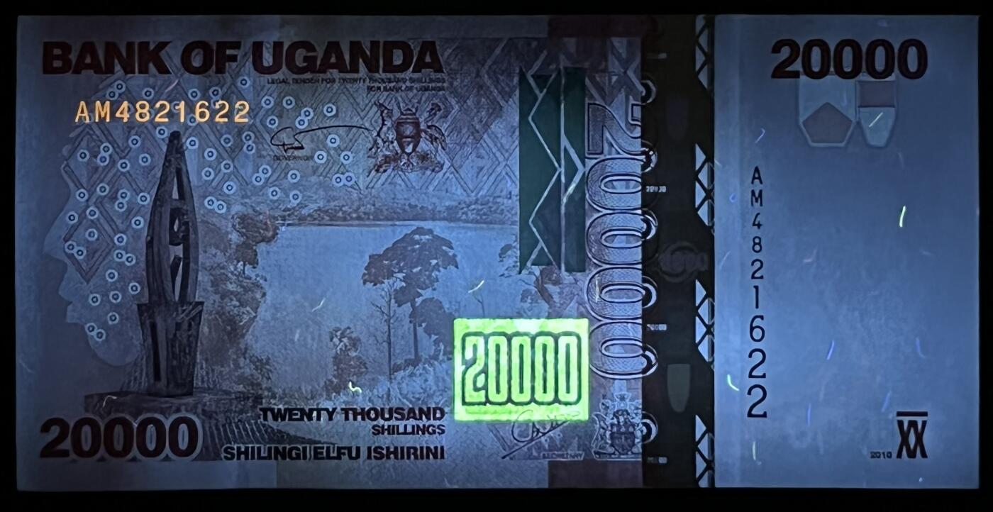 小福收藏拍卖第199期 裸钞场 本期有多张豹子号靓号 瑞士1000法郎 经典提香 毛里求斯首发年大全套 白俄罗斯5000000卢布 苏里南10000盾  爱沙尼亚  苏丹 西班牙 保加利亚 古巴等多国精美纸币 乌干达 2010年 20000先令 IACA获奖钞 少见首发年 双尾 unc